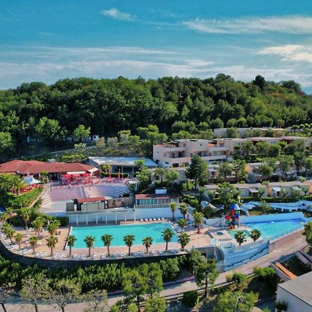 Centro Vacanze Mirage Torre di Palme Zewnętrze zdjęcie