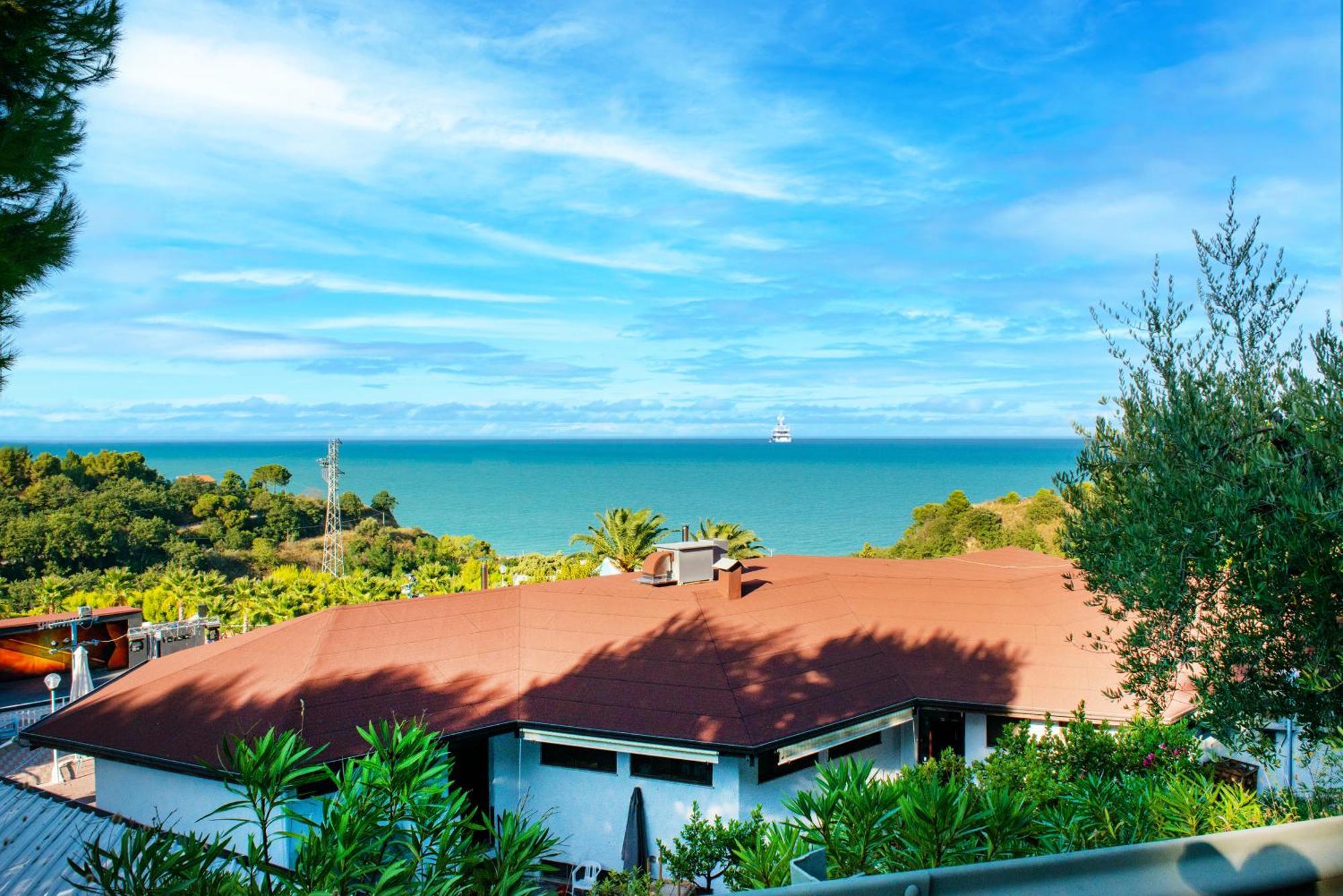 Centro Vacanze Mirage Torre di Palme Zewnętrze zdjęcie
